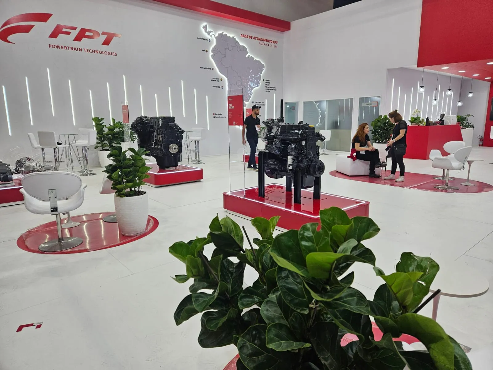 Ambientação de evento assinada pela Cosmo Pessoa Paisagismo e Eventos.
